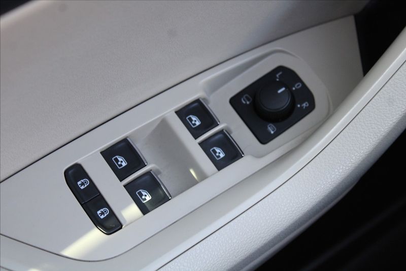 Škoda Kodiaq 2,0 TDI  7.MÍST,A/T,4x4,STYLE - fotka 30 z 45