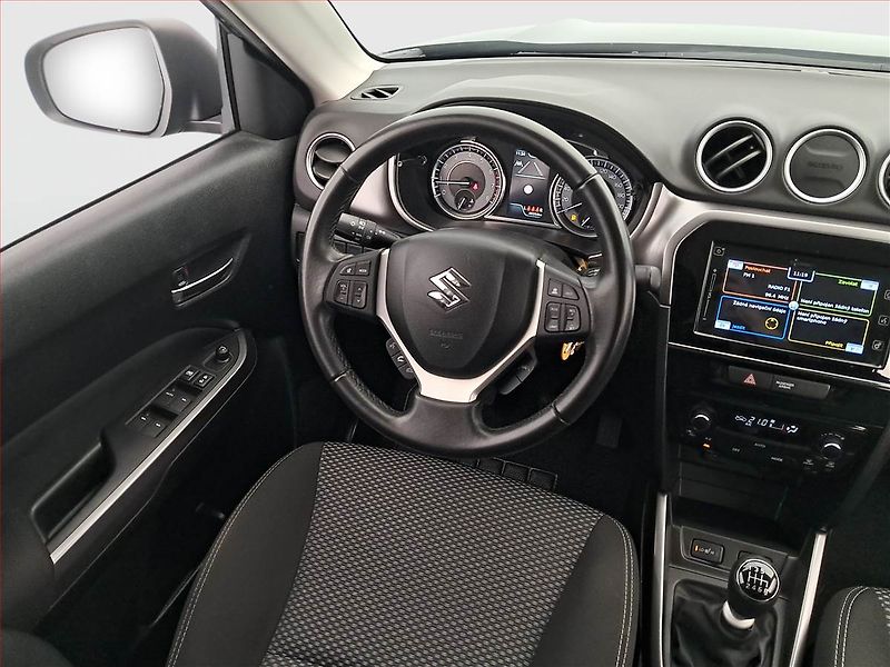 Suzuki Vitara (2022) Premium 1.4 BoosterJet, ČR - fotka 7 z 18