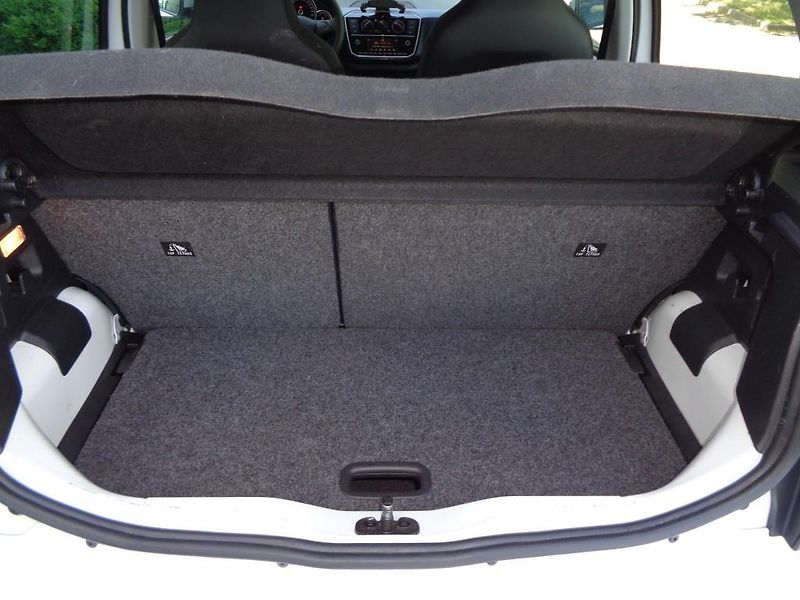 Volkswagen up! MOVE 1.0 MPI - fotka 21 z 22