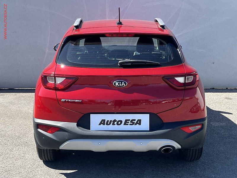 Kia Stonic (2018) 1.2 CVVT, 2.maj,ČR, AC - fotka 5 z 15