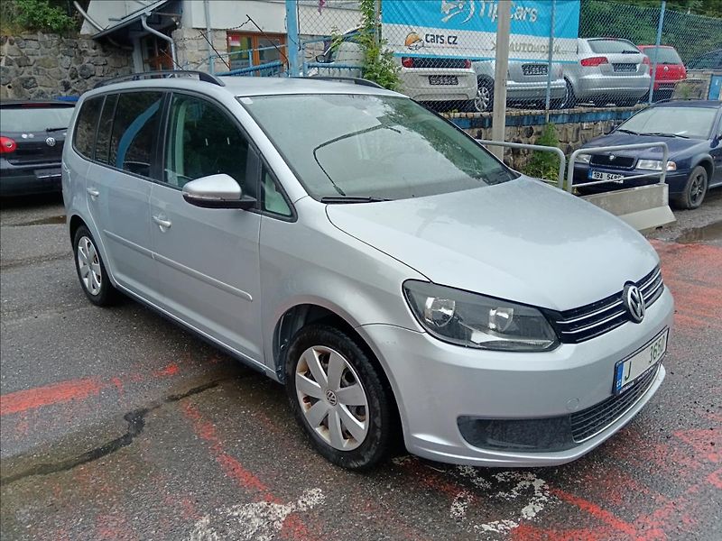 Volkswagen Touran 1,2 TSi  Comfortline - fotka 17 z 24