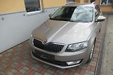 Škoda Octavia 1.6 TDi 4x4 AUT. KLIMA TAŽNÉ - náhled 7