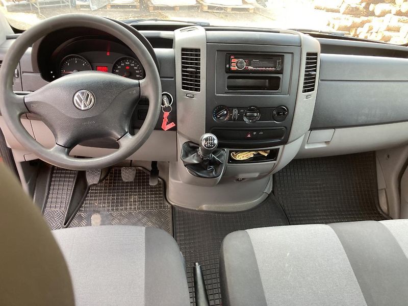 Volkswagen Crafter (2015) 2.0TDI 7MÍST SKLOPKA 1MAJ ČR ! - fotka 14 z 23