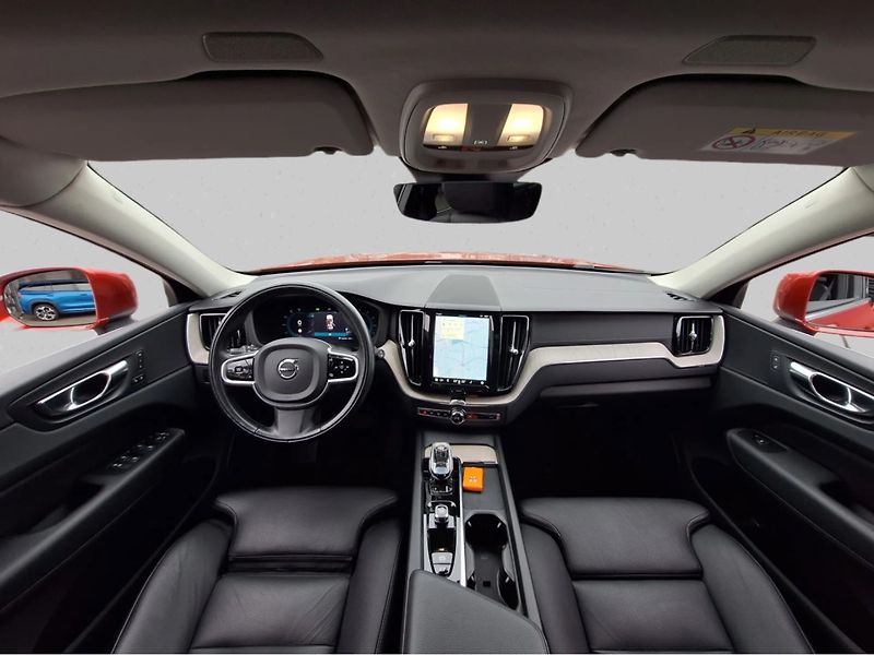 Volvo XC60 B4 AWD diesel Inscription - fotka 3 z 4