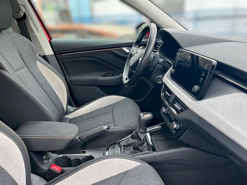 Škoda Kamiq (2024) TOP SELECTION 1.0 TSI 85 kW DS - fotka 24 z 31
