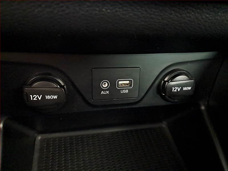 Hyundai Tucson (2017) Trikolor 1.7 CRDi, Serv.kniha - fotka 18 z 19