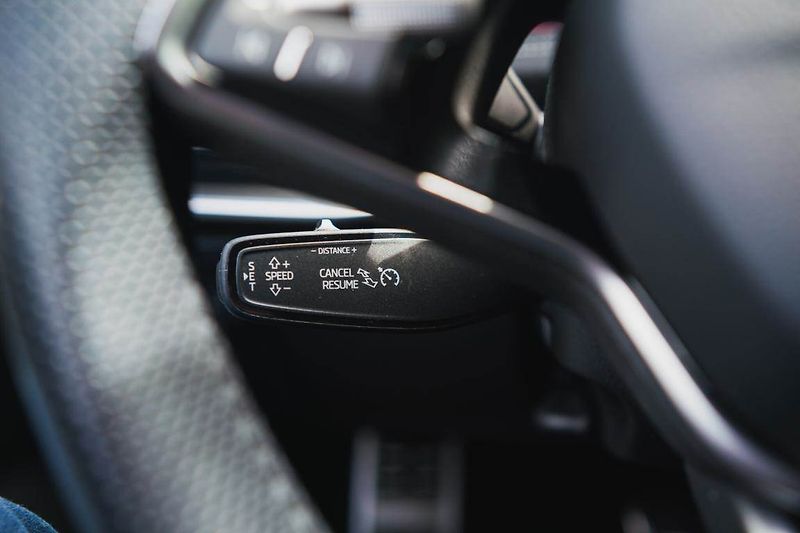 Škoda Superb (2025) 2.0 TDI, Sportline, Navigace - fotka 20 z 31