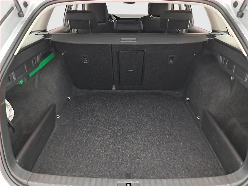 Škoda Octavia (2022) Ambition 2.0 TDI, ČR,1.maj - fotka 13 z 17