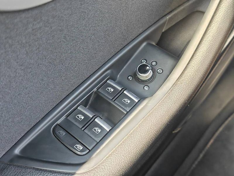 Audi A5 35 ST7 2,0TFSI - fotka 20 z 23