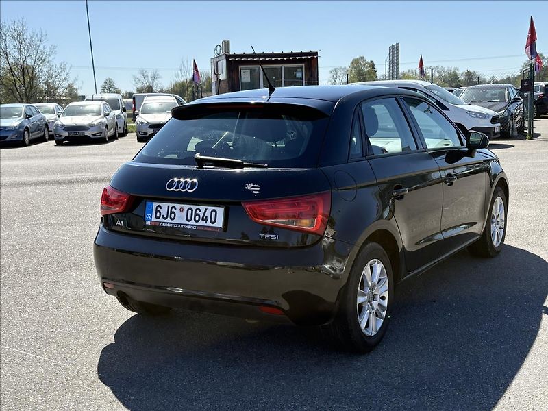 Audi A1 1,2 TFSi 63kW 5dveří,Klima,Alu - fotka 2 z 23