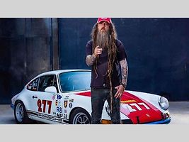 Magnus Walker a jeho Porsche 911 