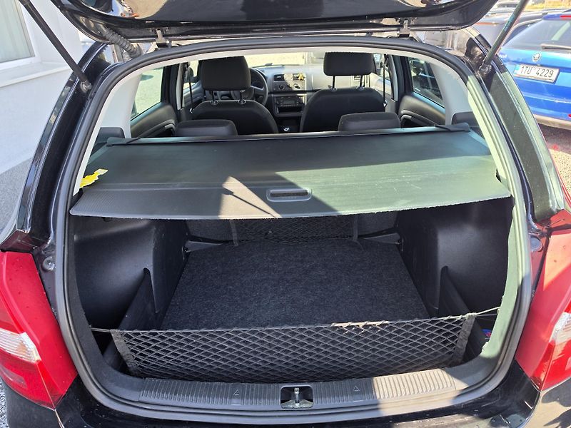 Škoda Fabia 1.2 TSI Facelift  - fotka 5 z 23