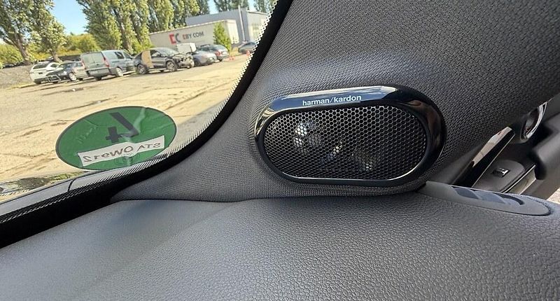 Mini Cooper S (2016) 2.0 Benzin / Automat - fotka 8 z 11