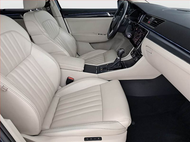 Škoda Superb (2019) 2.0 TDI, 4X4, Automat, Navi - fotka 9 z 25