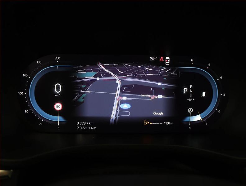 Volvo XC60 (2021) Momentum B4 AWD - fotka 9 z 20