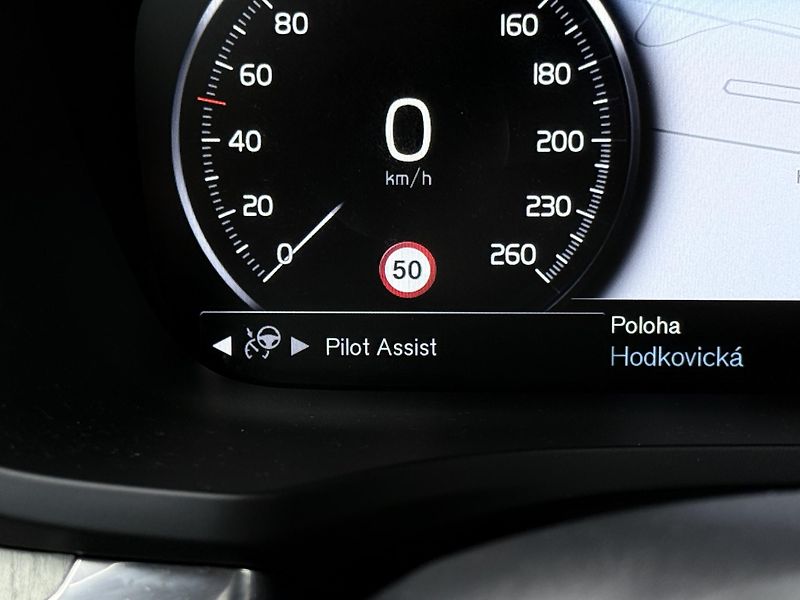 Volvo V60 CC B4 AWD //nezáv. topení+kola - fotka 23 z 33