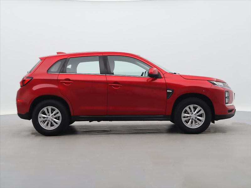 Mitsubishi ASX 2,0 Smart Mivec 110kW CVT CZ - fotka 8 z 32