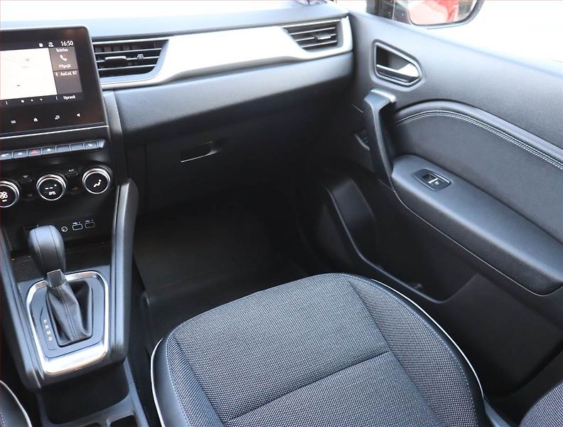 Renault Captur (2023) Intens 1.3 TCe - fotka 8 z 16