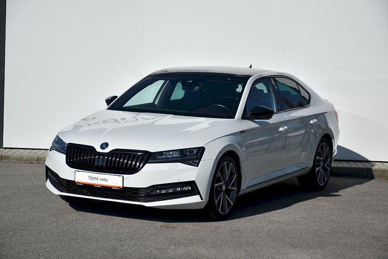 Škoda Superb (2021) Sportline 1.5 TSI DSG - fotka 6 z 35