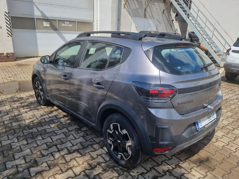 Dacia Sandero (2026) Stepway Expression Eco-G 120 - fotka 3 z 10