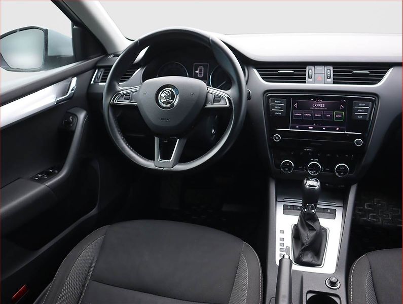 Škoda Octavia (2018) 2.0 TDI, 4X4, Automat - fotka 7 z 19