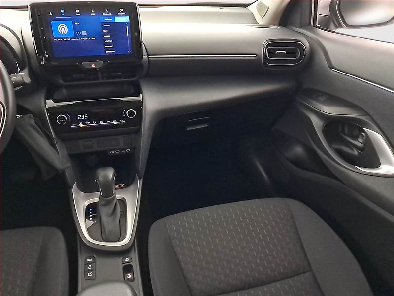 Toyota Yaris Cross (2024) 1.5 VVT-iE - fotka 8 z 16