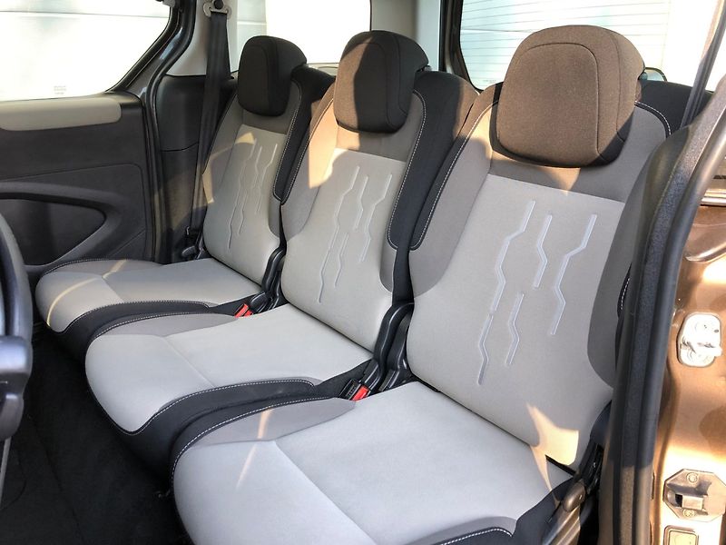 Peugeot Partner (2012) Tepee LION HDi - fotka 12 z 25