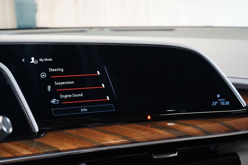 Cadillac Escalade ESV Sport Platinum - fotka 51 z 59