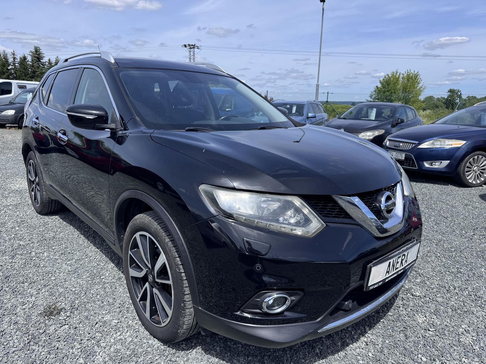 Nissan X-Trail 1.6 DCi,96 kW automat,1.Maj,ČR
