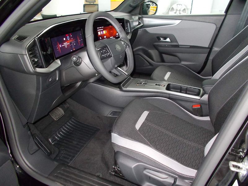 Opel Mokka (2026) Edition Hybrid 1.2 TURBO (107 - fotka 13 z 30