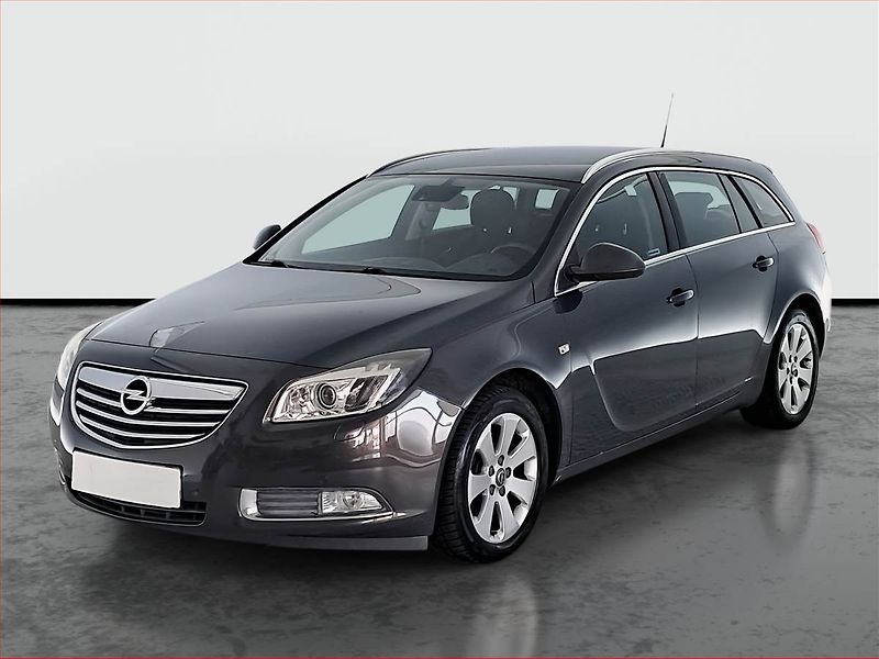 Opel Insignia (2013) 2.0 CDTI, Serv.kniha, Xenony - fotka 2 z 17
