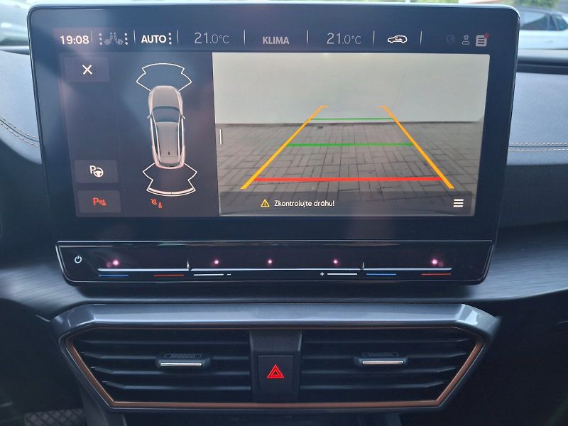 Cupra Formentor (2024) DSG 1,5TSi 110kW - fotka 29 z 35
