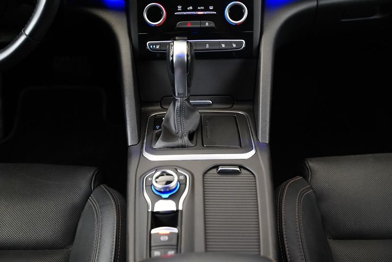 Renault Talisman - fotka 23 z 26