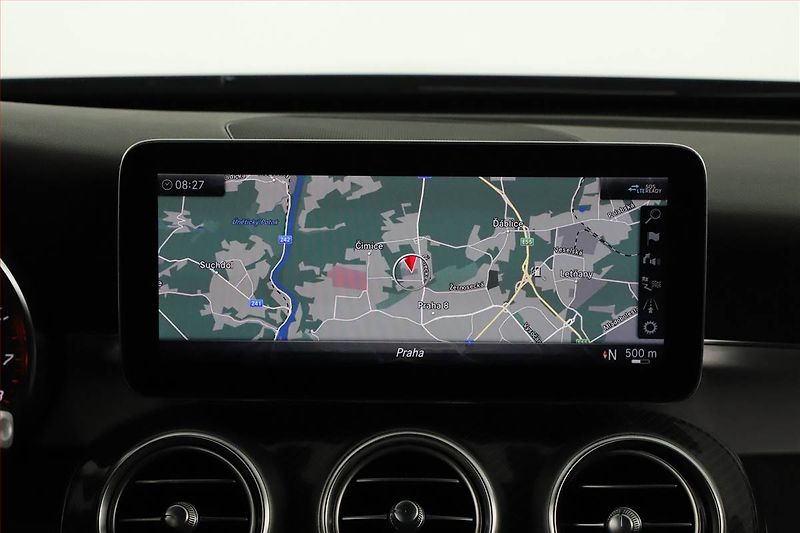 Mercedes-Benz Třídy C (2021) C 300 - fotka 17 z 22