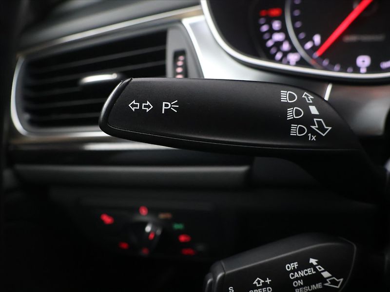 Audi A6 Allroad 3.0 TDI 230kW Quattro CZ - fotka 17 z 33
