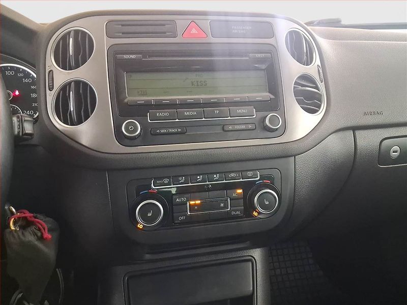 Volkswagen Tiguan (2011) Freestyle 2.0 TSI, 4X4 - fotka 12 z 17