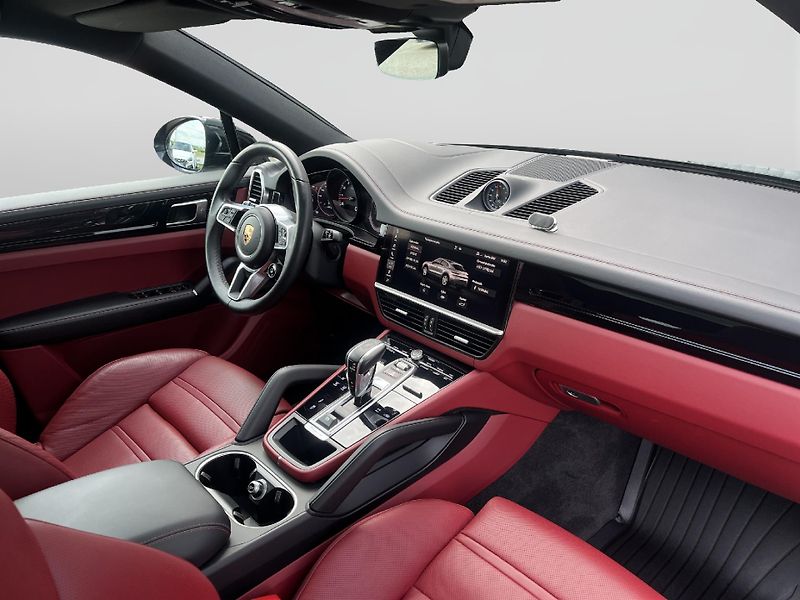 Porsche Cayenne Coupé - fotka 22 z 29