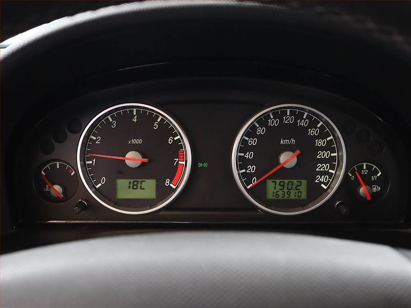 Ford Mondeo (2002) 1.8 16V, po STK, Klima - fotka 9 z 12