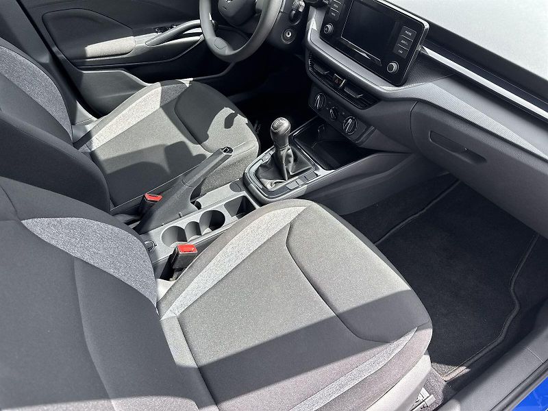 Škoda Fabia (2022) 1.0 MPI Active - fotka 9 z 23