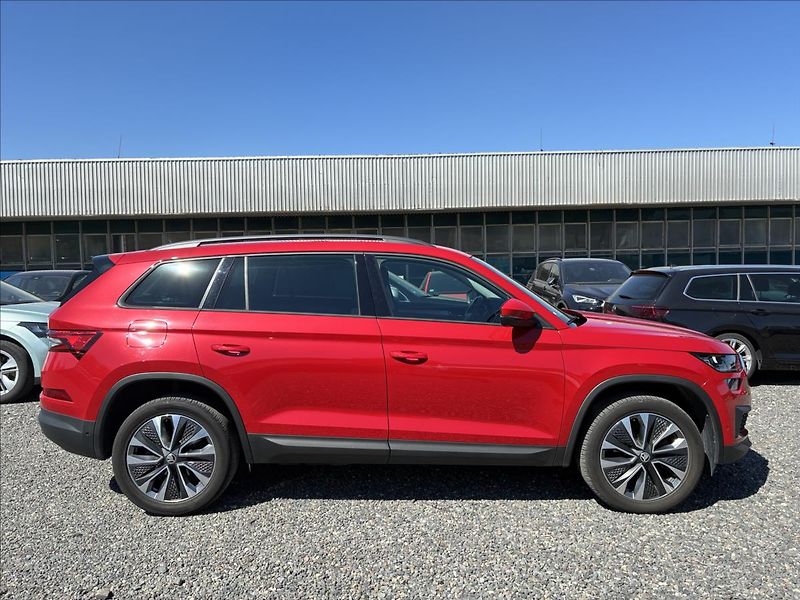Škoda Kodiaq 2,0 TDI,EL.KUFR,MATRIX-BEAM - fotka 7 z 35