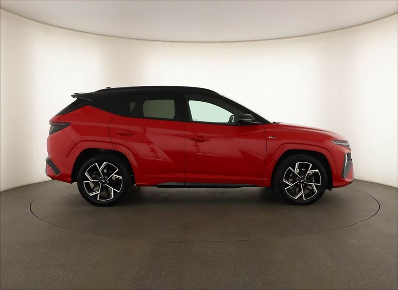 Hyundai Tucson (2025) 1.6 T-GDI, N-LINE, AUTOMAT - fotka 6 z 17