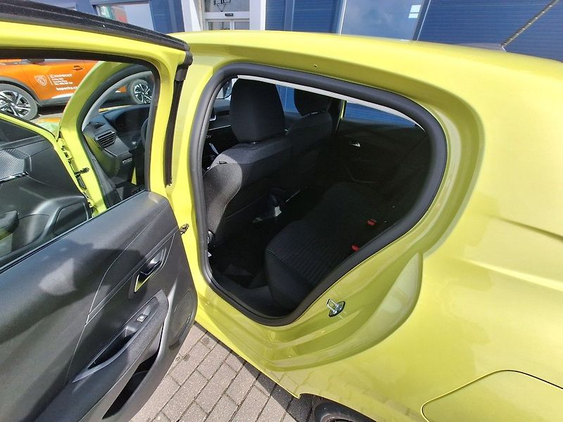 Peugeot 208 (2026) STYLE Turbo 100 MAN6 - fotka 10 z 19