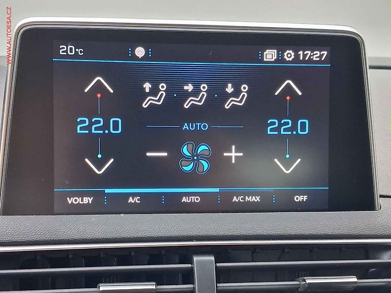 Peugeot 3008 (2020) 2.0 HDi, GT, AT, +ALU, panor - fotka 20 z 24