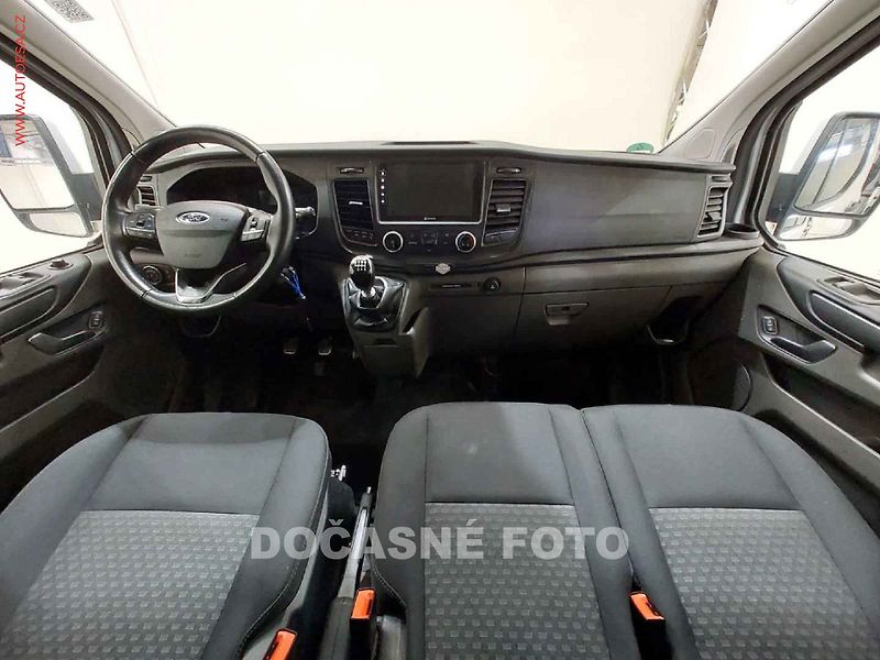 Ford Transit Custom (2021) 2.0TDCi 9míst, Trend, navi - fotka 7 z 13