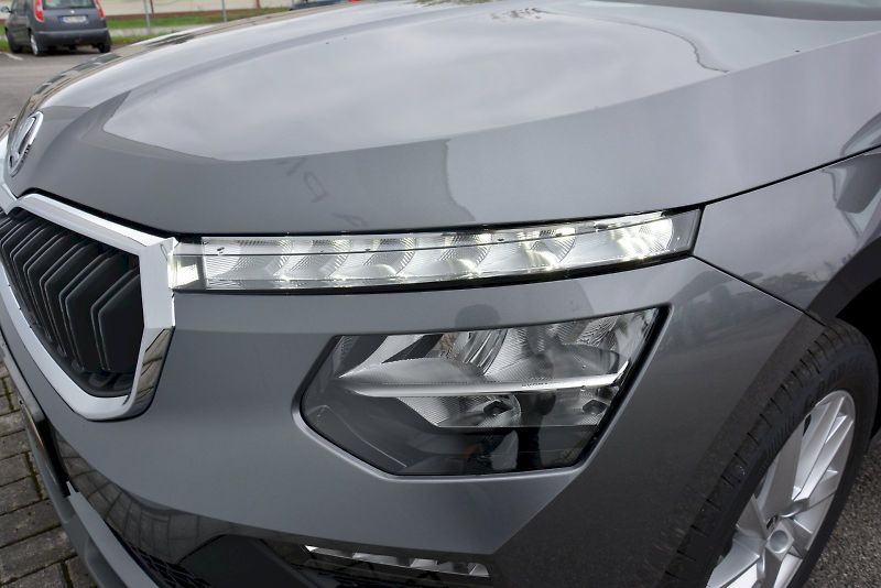 Škoda Kamiq (2025) Top Selection 1,0 TSI 85 kW 7 - fotka 15 z 20
