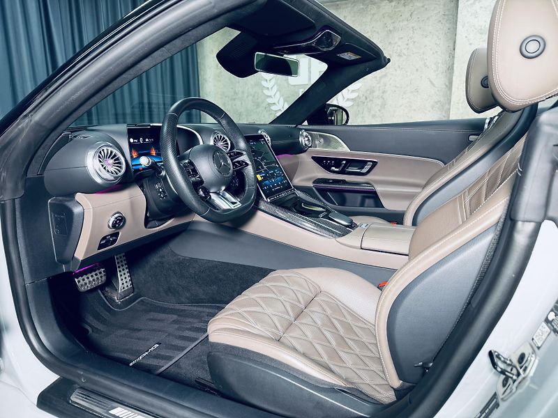Mercedes-Benz SL (2022) SL 63 4M+ DYNAMIC*MANUFAKTUR* - fotka 19 z 35