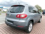 Volkswagen Tiguan (2010) 2,0TDI DSG AC 4x4 TEMP TAŽNÉ - náhled 8