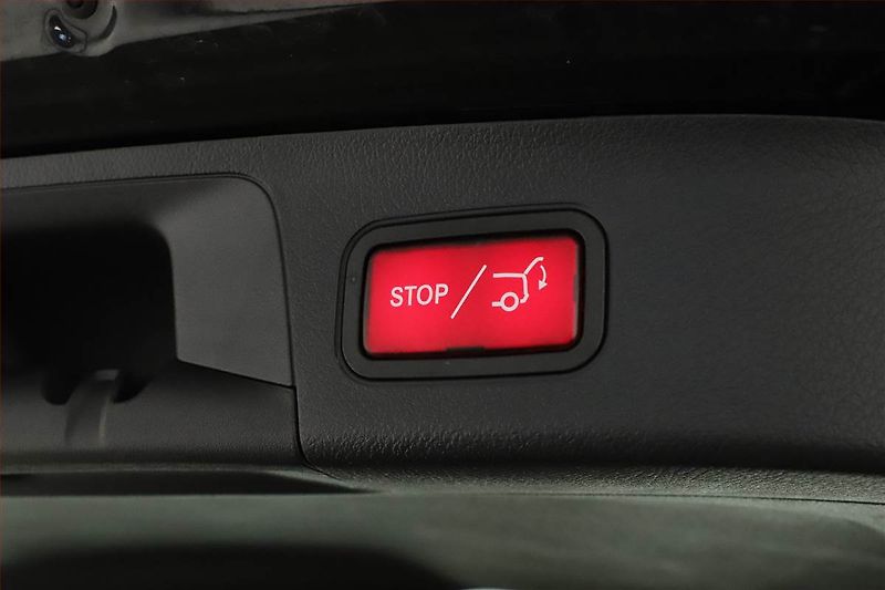 Mercedes-Benz GLA (2024) 200 d - fotka 18 z 18