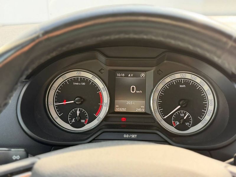 Škoda Octavia Style 1,5 TSI 110 kW 6° MP - fotka 18 z 26