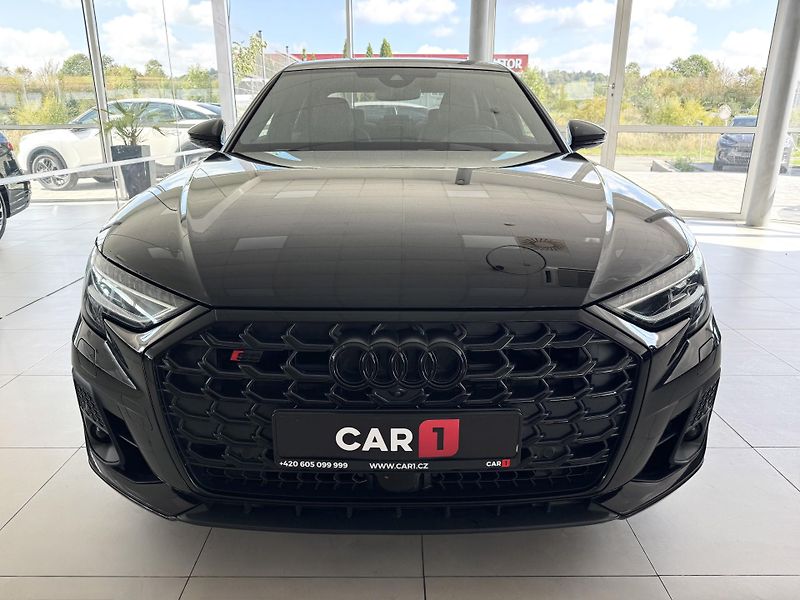 Audi S8 4,0TFSI Quattro*420kW*Webasto - fotka 3 z 42